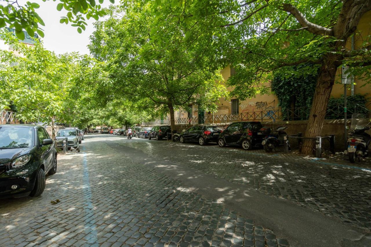 San Pietro A Due Passi Grazioso Loft Rom